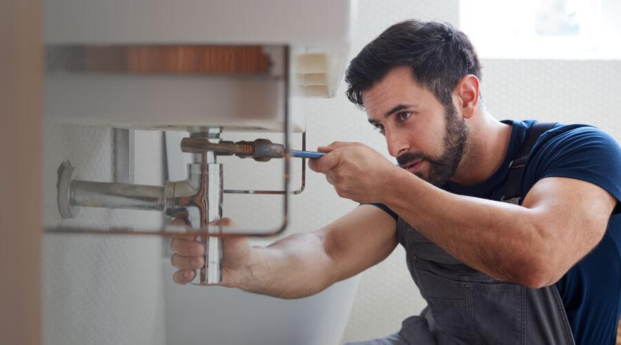 Garbage disposal repair in Vardaman, MS